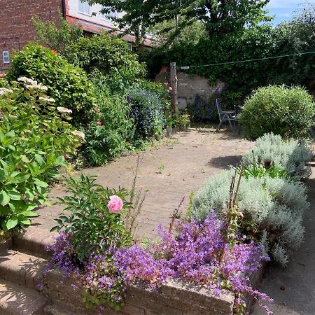 Entire Seaside Home, Sleeps 8, All En-Suite Rooms New Brighton Buitenkant foto